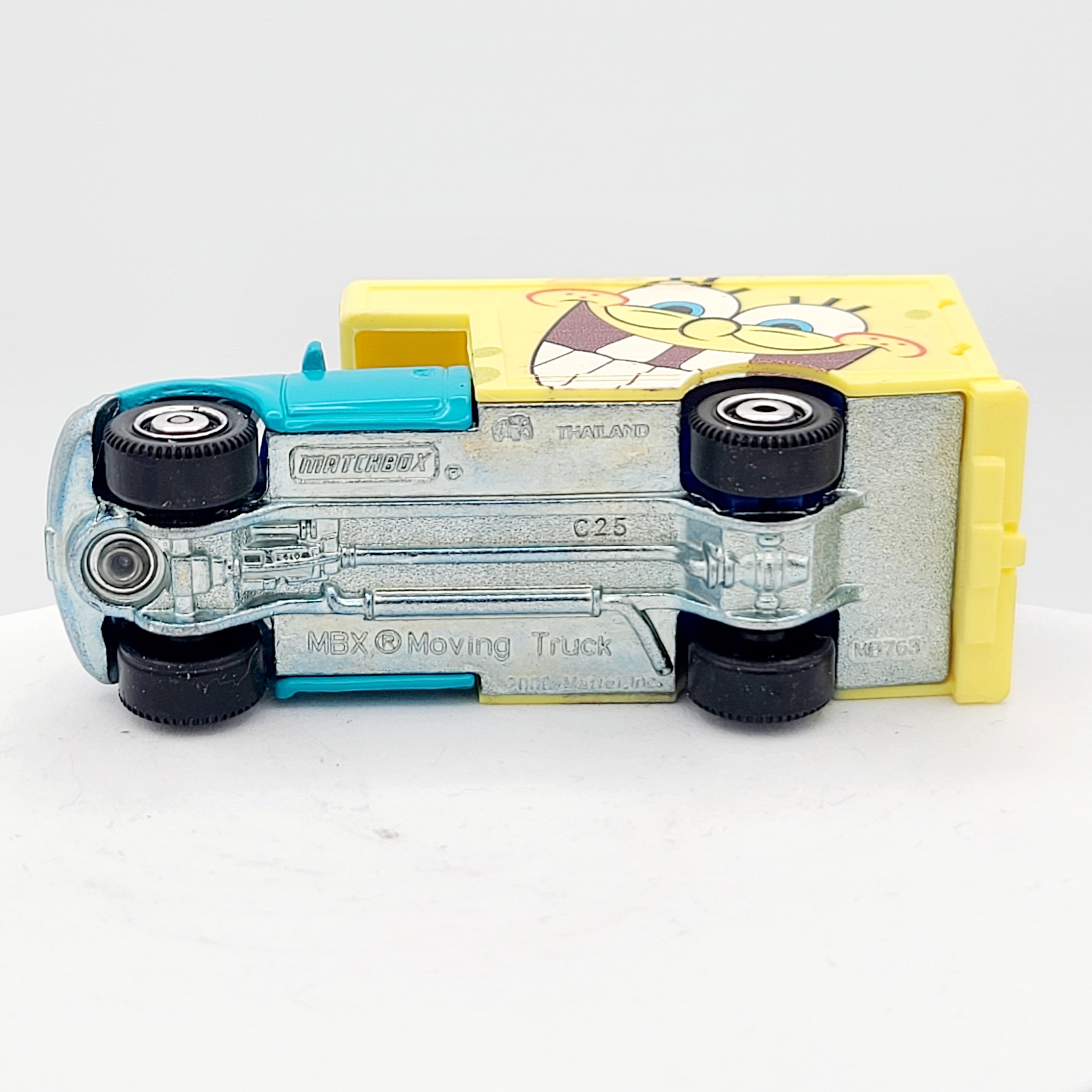 Matchbox MBX Moving Truck (2010 MBX 5 Pack Exclusive - Spongebob Squarepants)